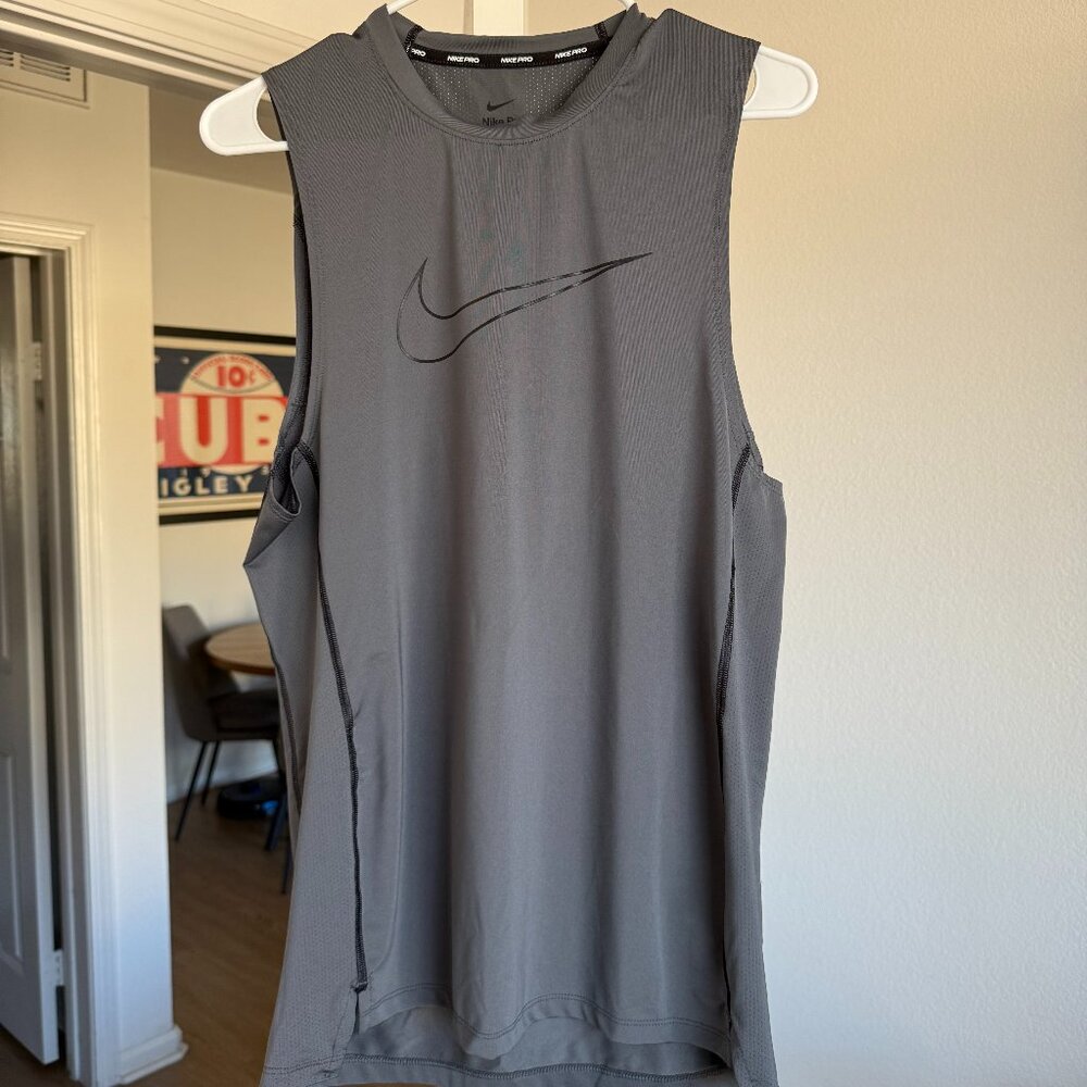 Nike Pro Dri-Fit Tanktop Gray Medium